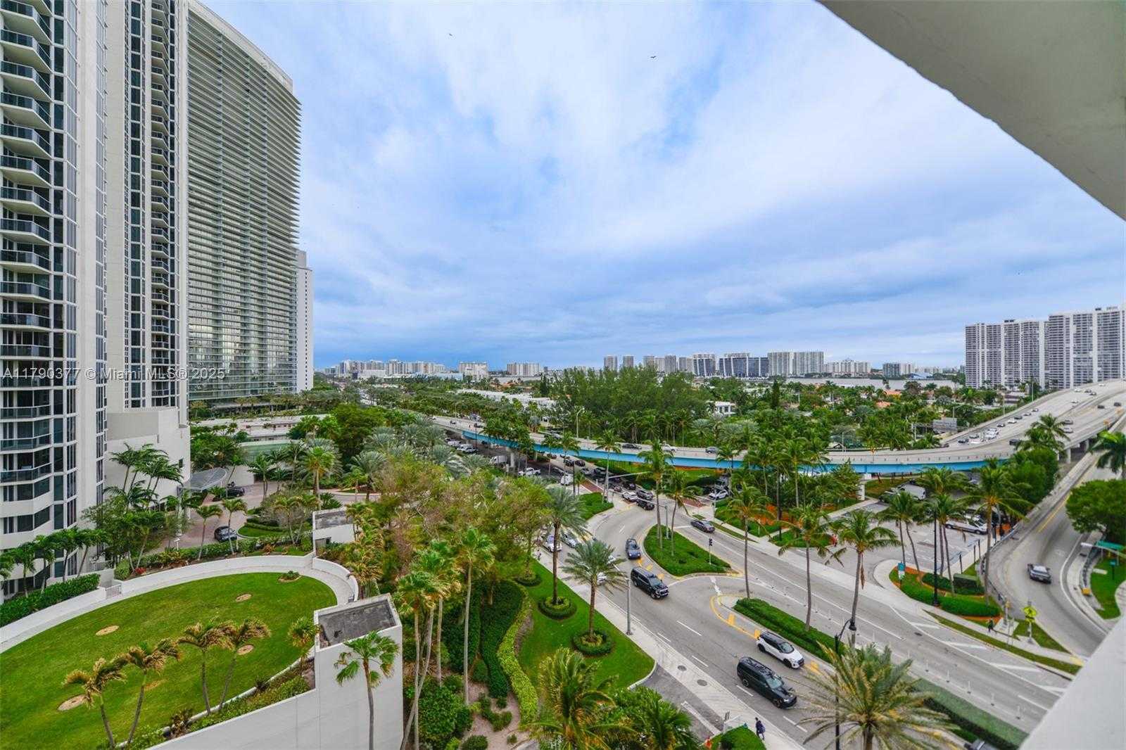 Small Image of 19201 COLLINS AVE #842, Sunny Isles Beach Number 16