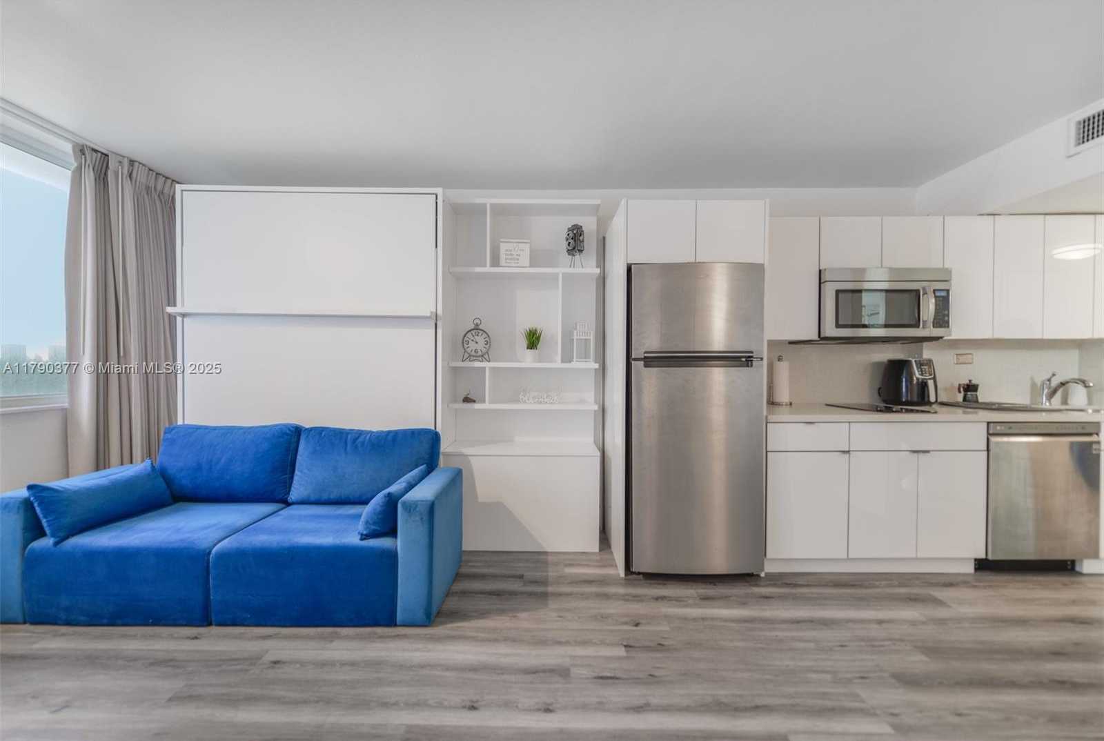 Small Image of 19201 COLLINS AVE #842, Sunny Isles Beach Number 5