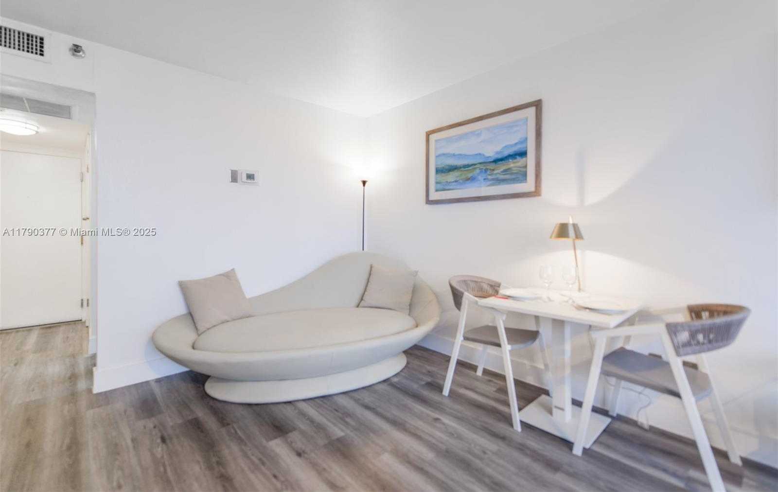 Small Image of 19201 COLLINS AVE #842, Sunny Isles Beach Number 6