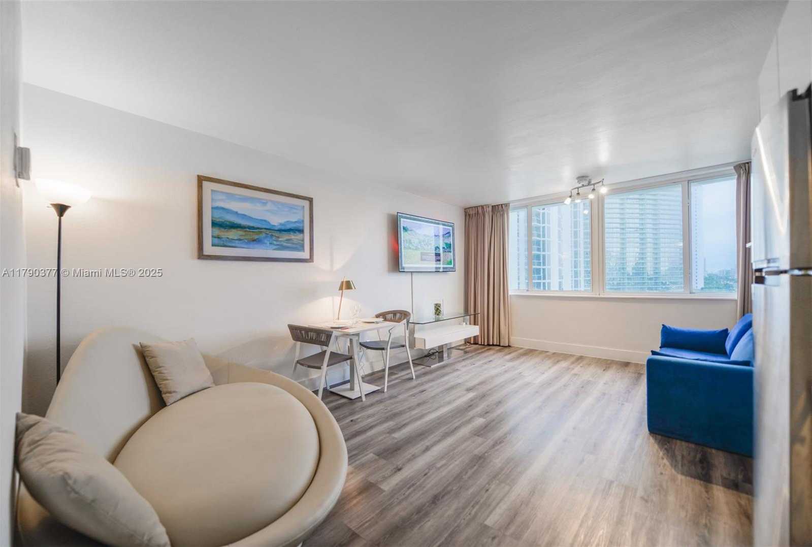 Small Image of 19201 COLLINS AVE #842, Sunny Isles Beach Number 9