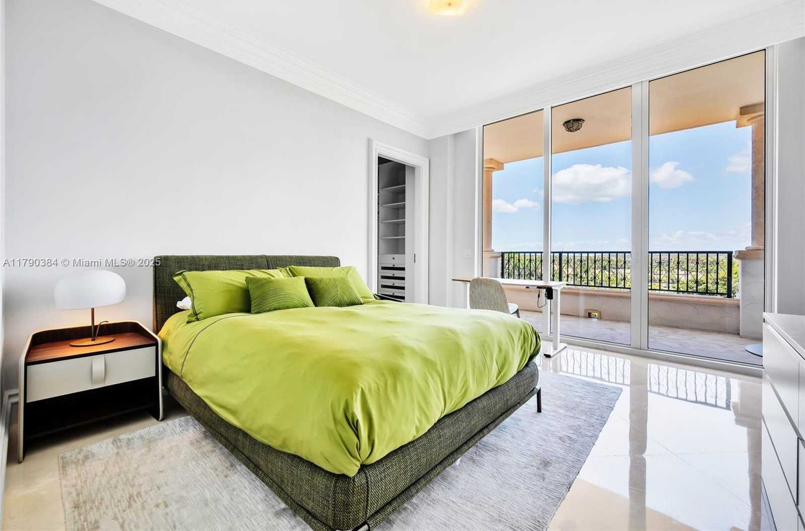 Small Image of 7154 FISHER ISLAND DR #7154, Miami Beach Number 28