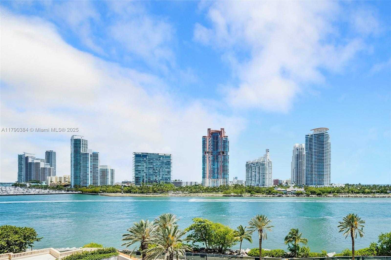Small Image of 7154 FISHER ISLAND DR #7154, Miami Beach Number 40