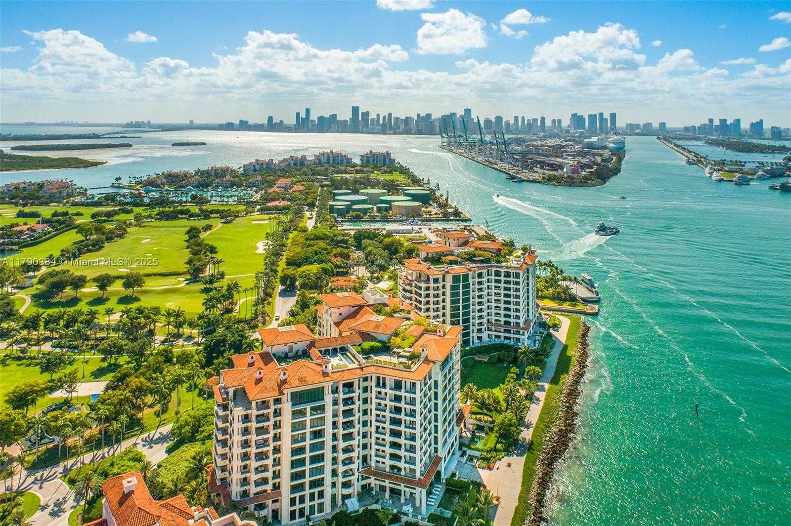 Small Image of 7154 FISHER ISLAND DR #7154, Miami Beach Number 54