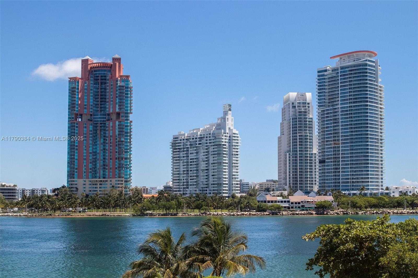 Small Image of 7154 FISHER ISLAND DR #7154, Miami Beach Number 58