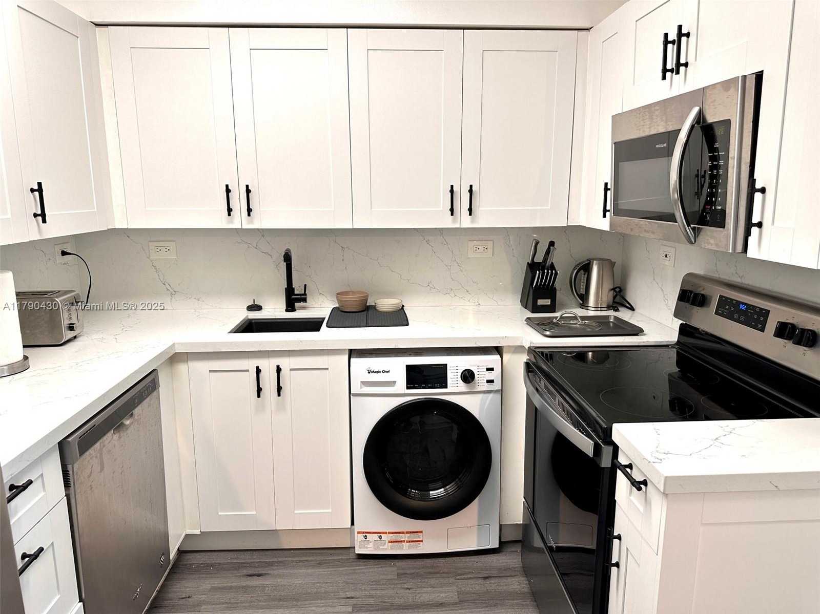 Small Image of 1500 BAY RD #234S, Miami Beach Number 9