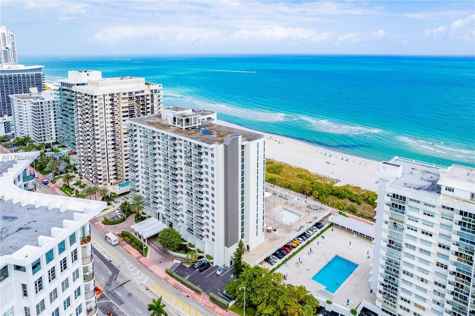 Small Image of 5701 COLLINS AVE #307, Miami Beach Number 25