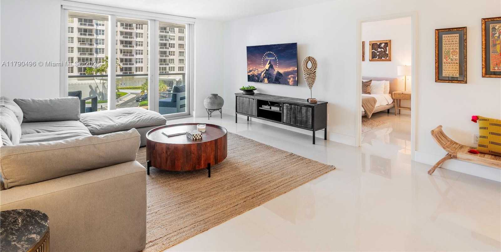 Small Image of 5701 COLLINS AVE #307, Miami Beach Number 6