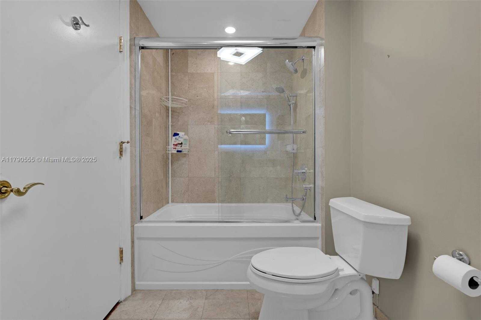 Small Image of 3201 NORTH EAST 183RD ST #502, Aventura Number 38