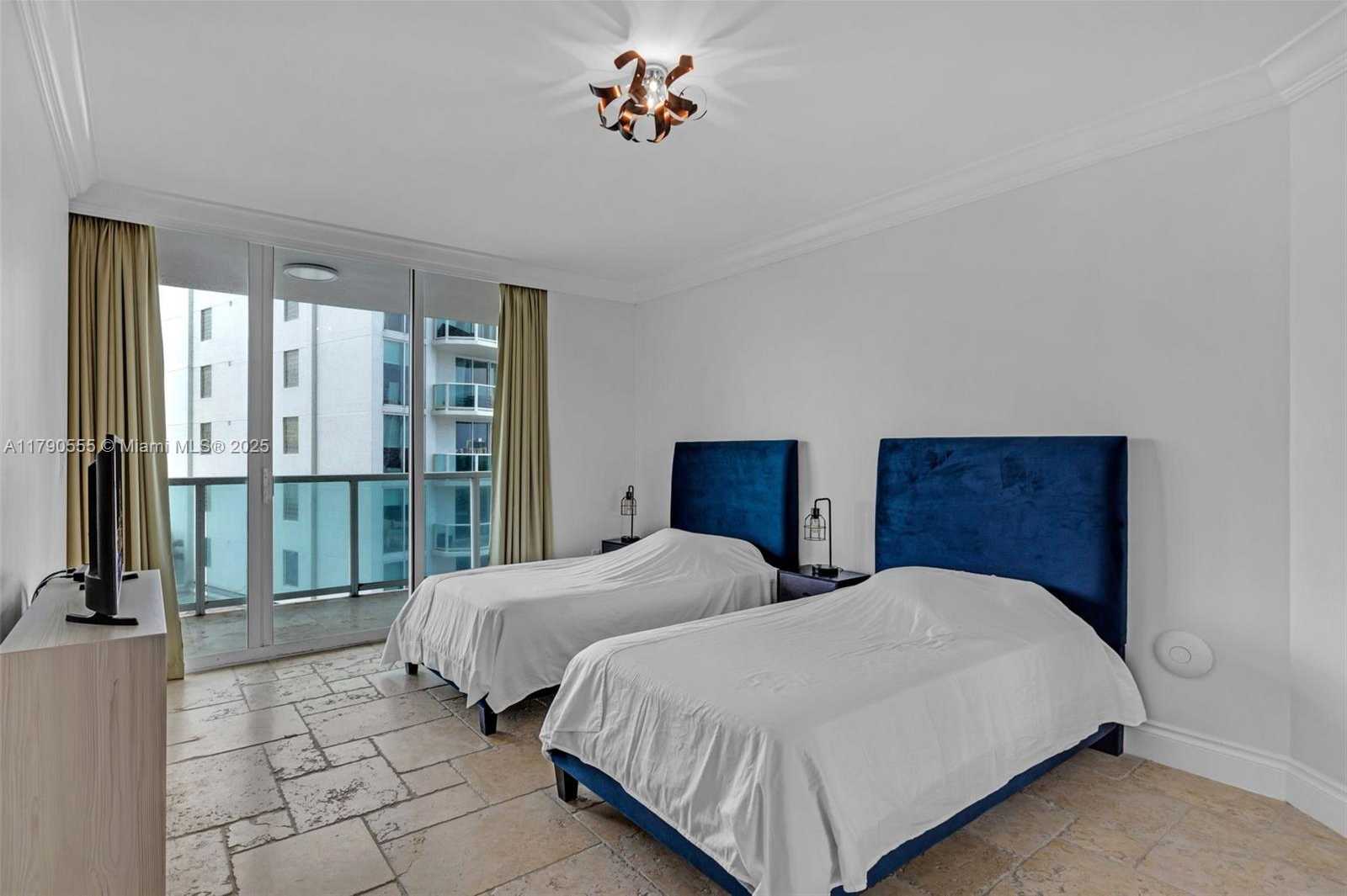 Small Image of 3201 NORTH EAST 183RD ST #502, Aventura Number 39