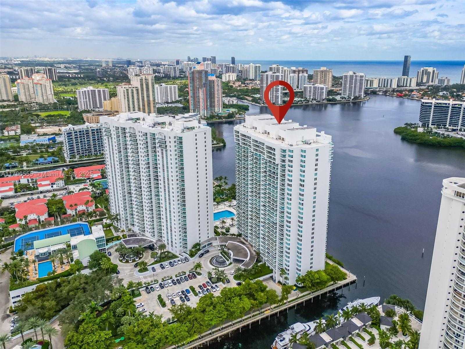 Small Image of 3201 NORTH EAST 183RD ST #502, Aventura Number 4