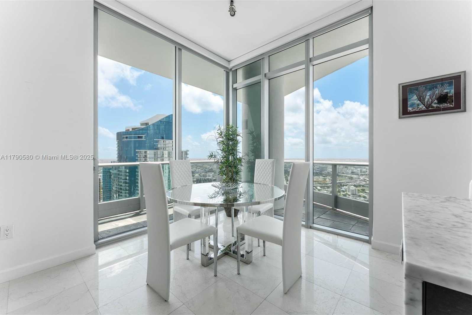 Small Image of 900 BISCAYNE BLVD #5812, Miami Number 13