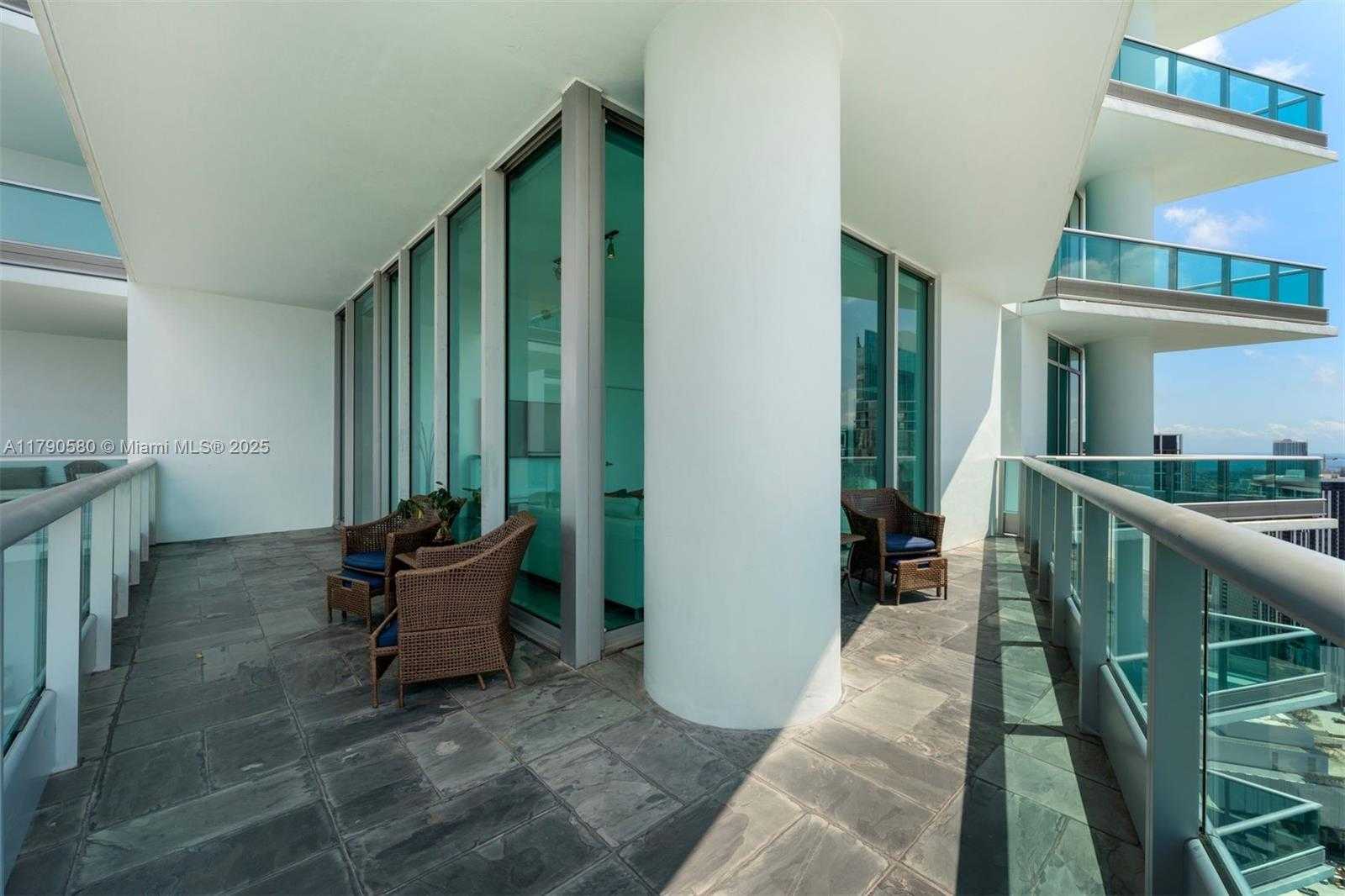 Small Image of 900 BISCAYNE BLVD #5812, Miami Number 27