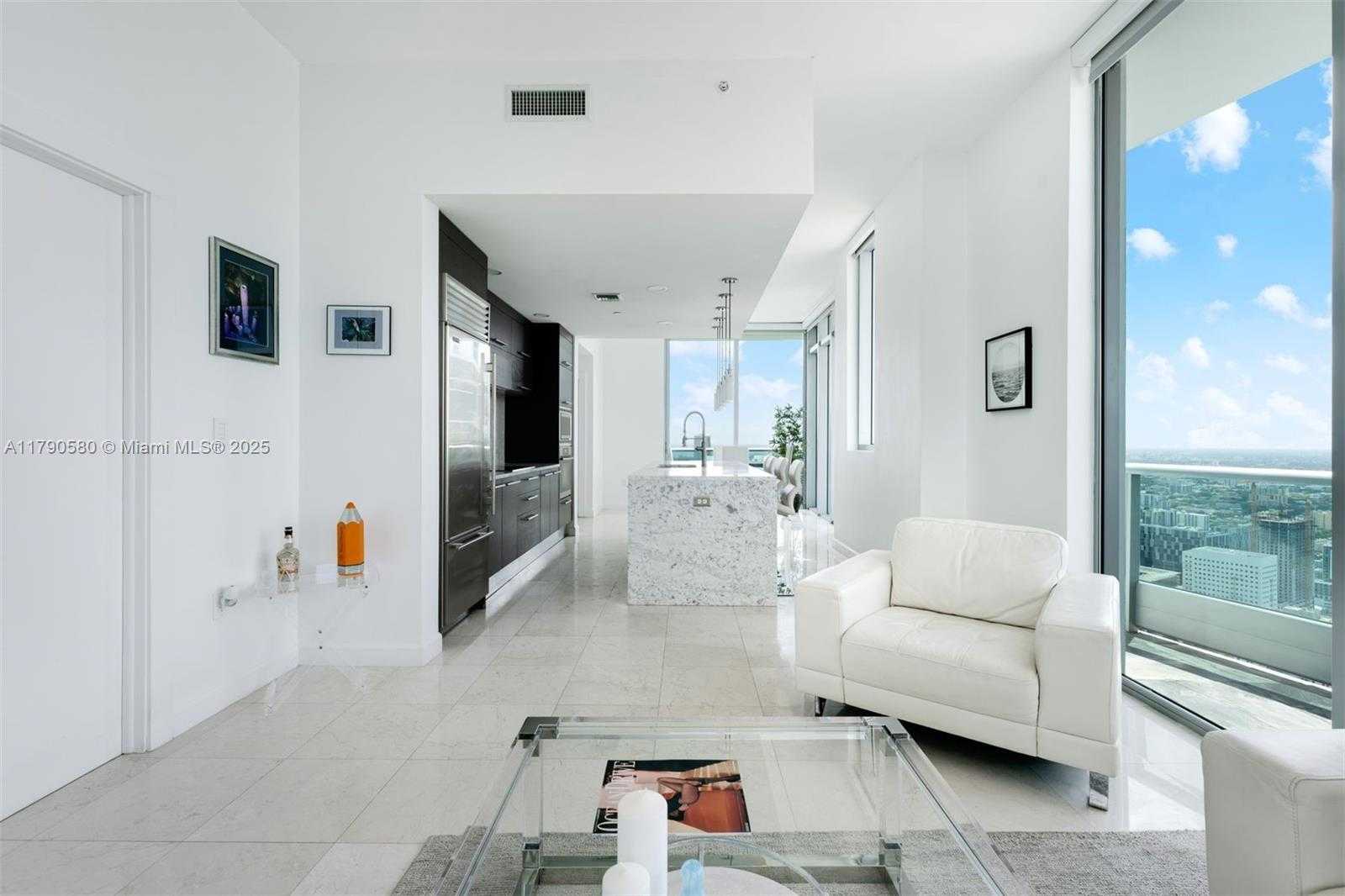 Small Image of 900 BISCAYNE BLVD #5812, Miami Number 5