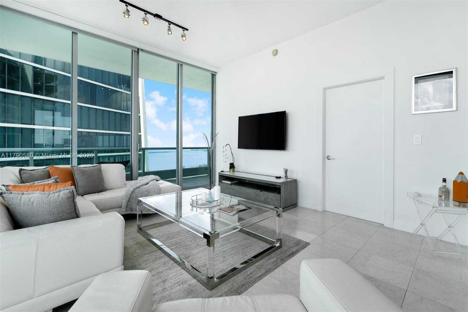 Small Image of 900 BISCAYNE BLVD #5812, Miami Number 6
