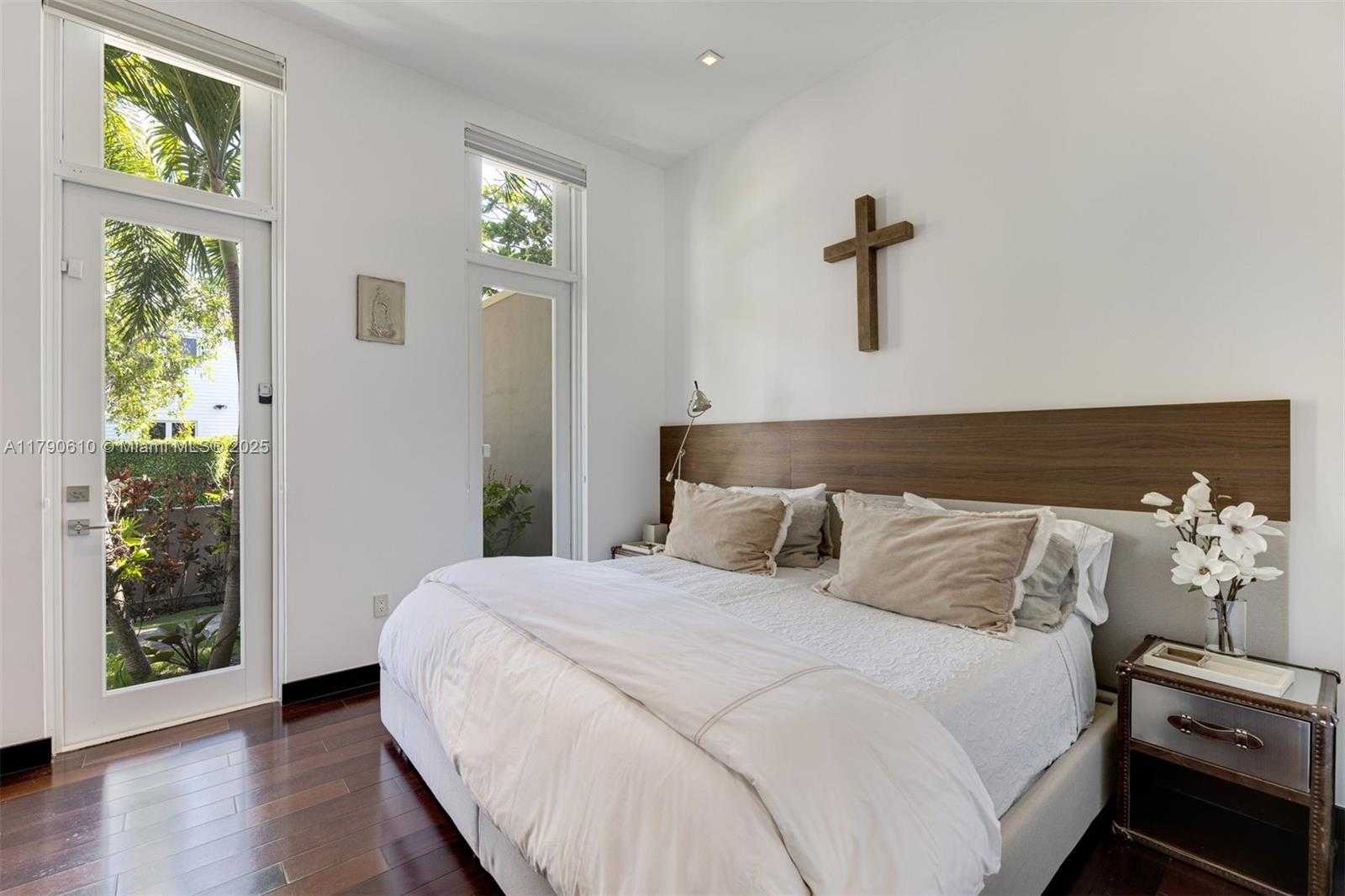 Small Image of 765 ALLENDALE ROAD, Key Biscayne Number 20