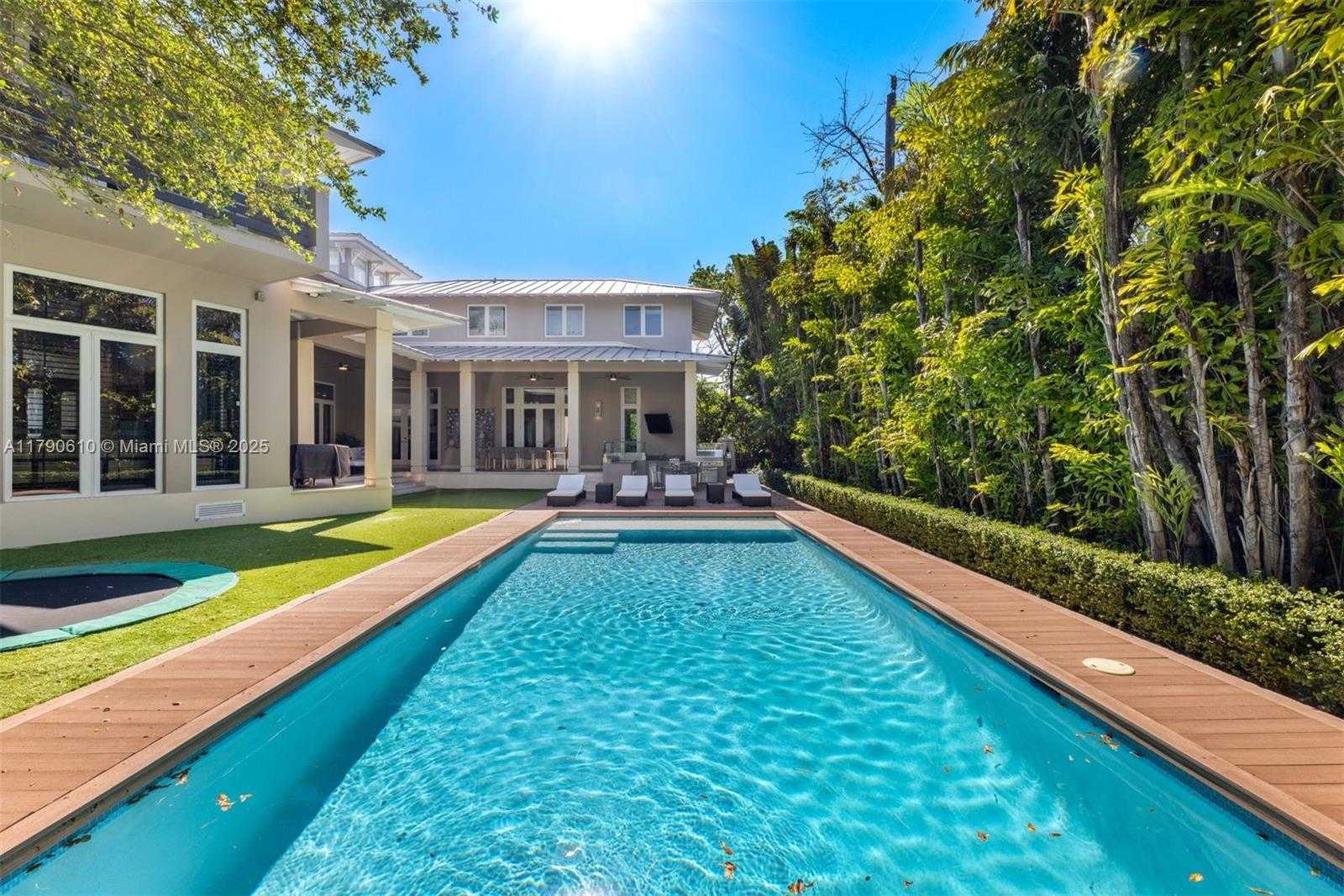 Small Image of 765 ALLENDALE ROAD, Key Biscayne Number 27