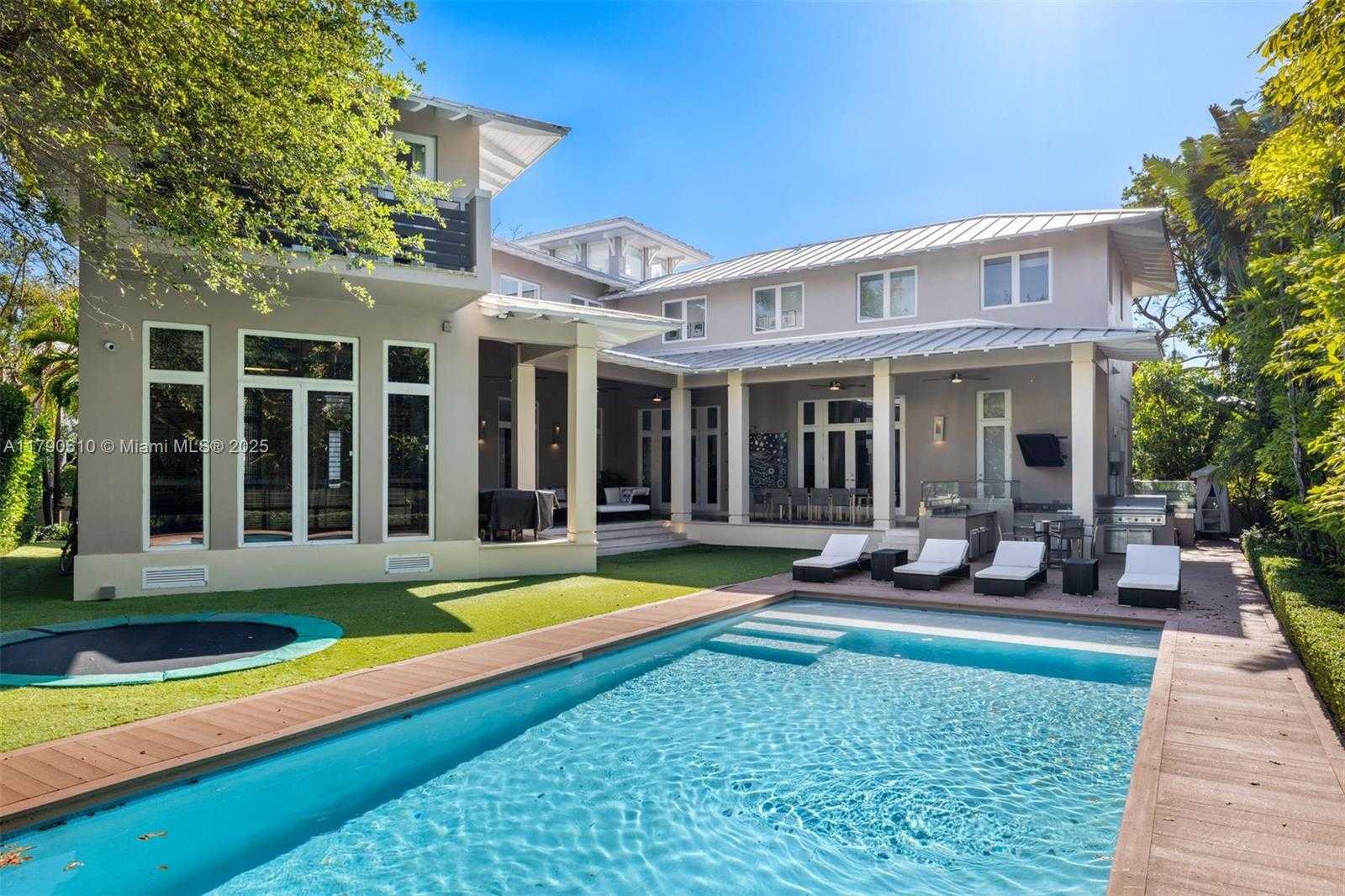 Small Image of 765 ALLENDALE ROAD, Key Biscayne Number 37