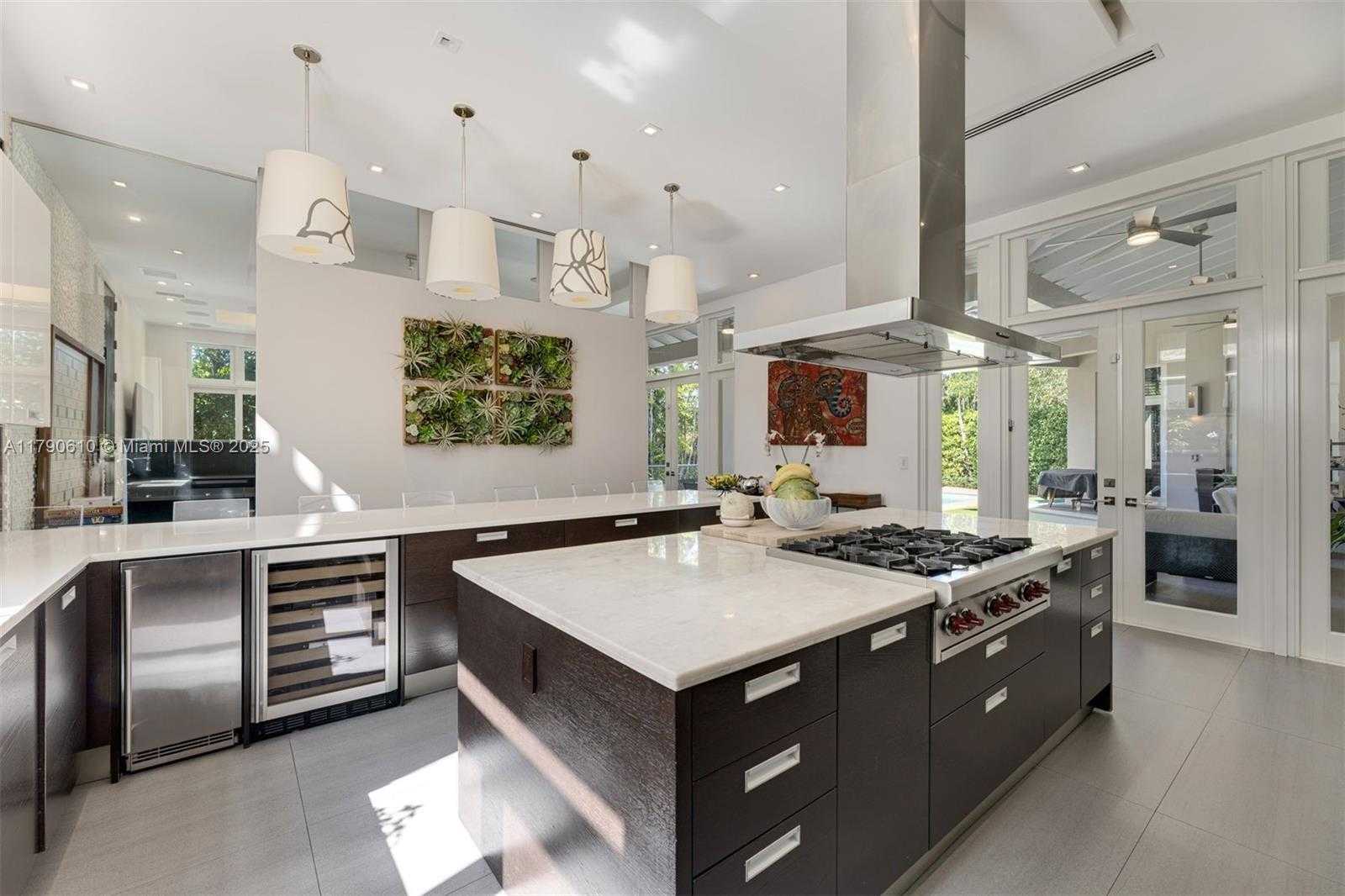 Small Image of 765 ALLENDALE ROAD, Key Biscayne Number 5