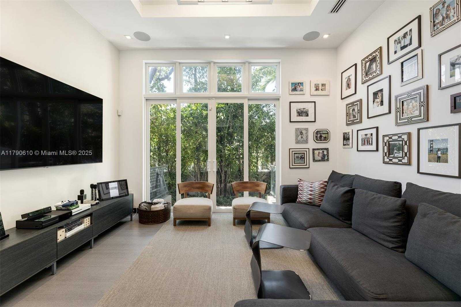 Small Image of 765 ALLENDALE ROAD, Key Biscayne Number 7