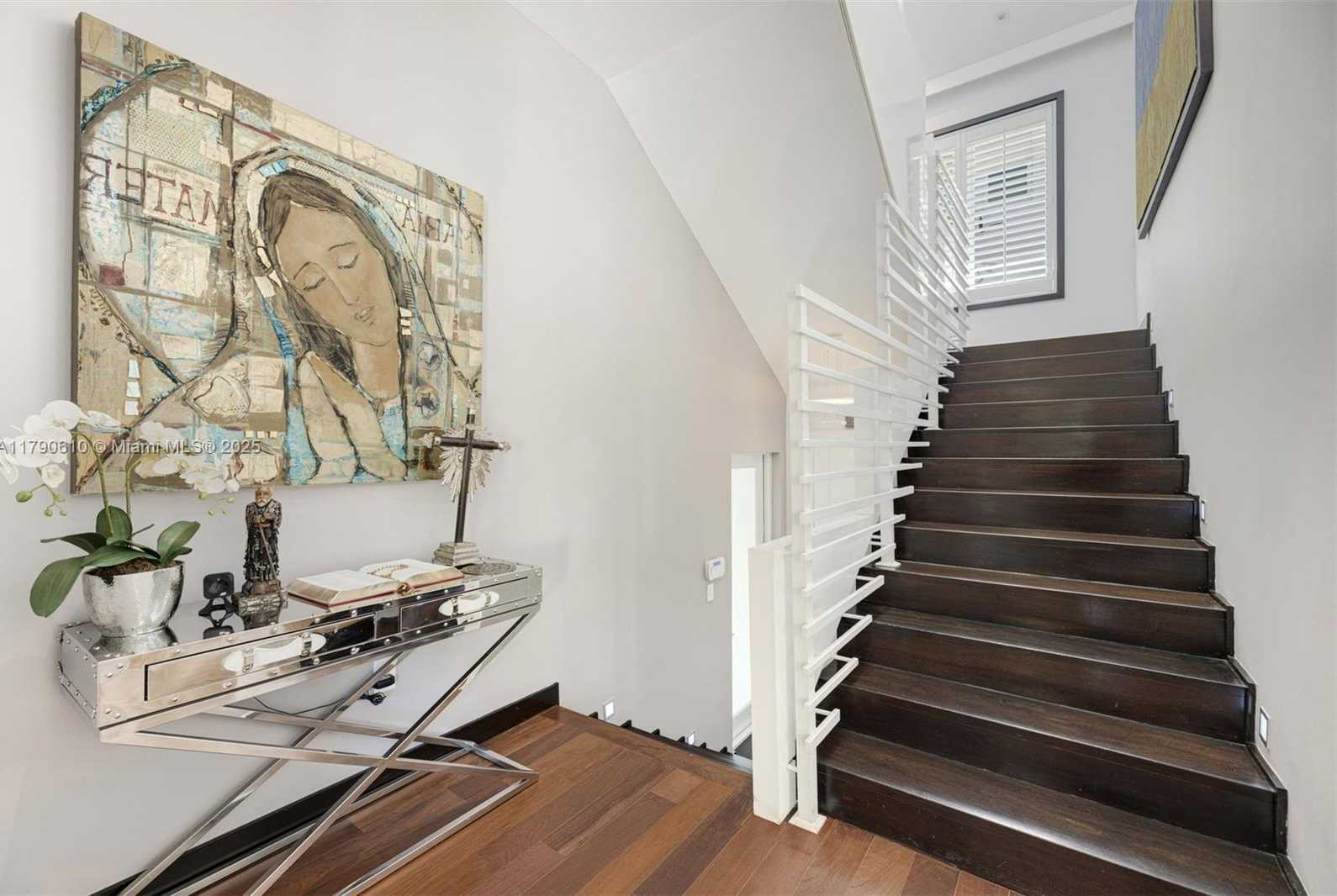 Small Image of 765 ALLENDALE ROAD, Key Biscayne Number 9