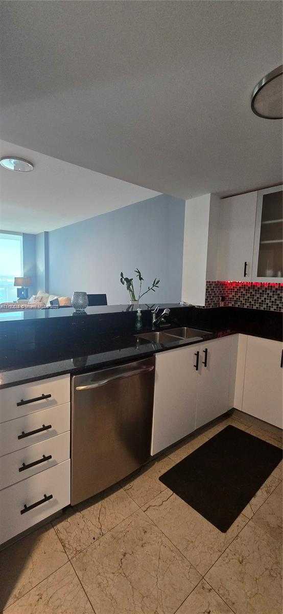 Small Image of 7900 HARBOR ISLAND DR #1024, North Bay Village Number 24