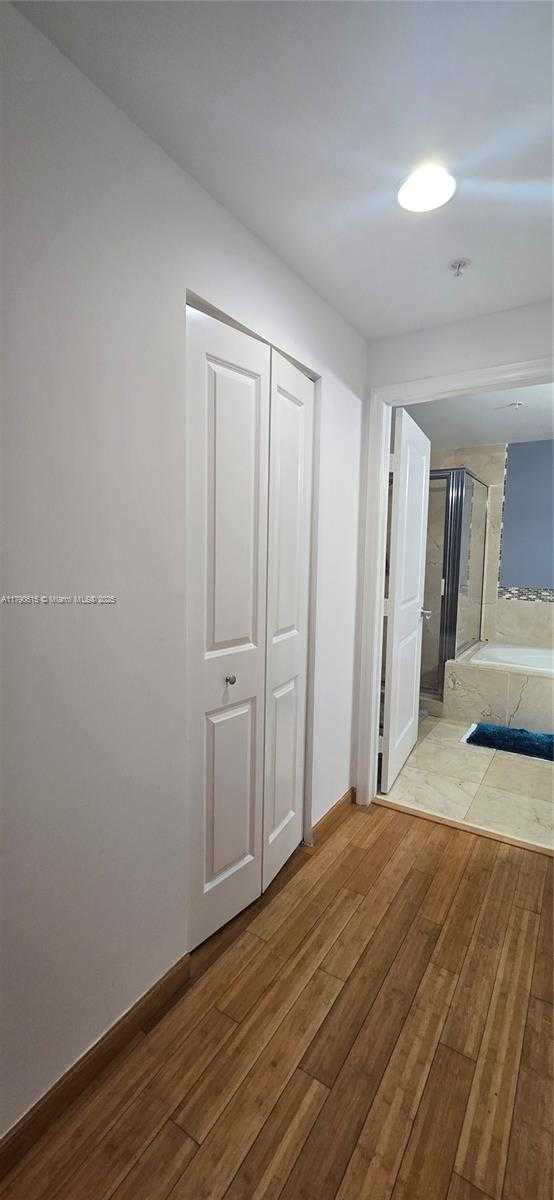 Small Image of 7900 HARBOR ISLAND DR #1024, North Bay Village Number 31