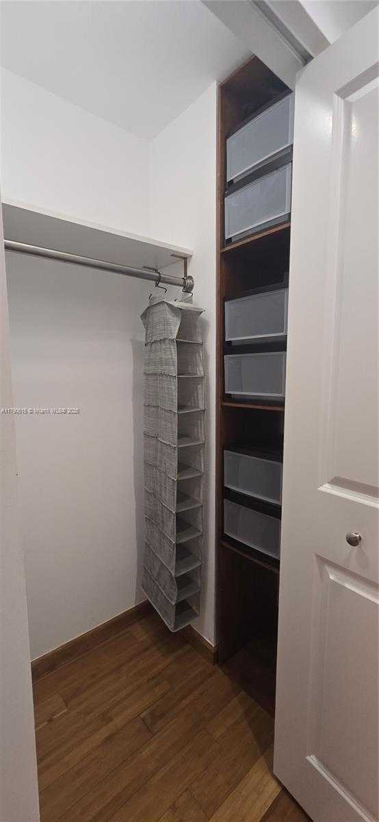 Small Image of 7900 HARBOR ISLAND DR #1024, North Bay Village Number 34