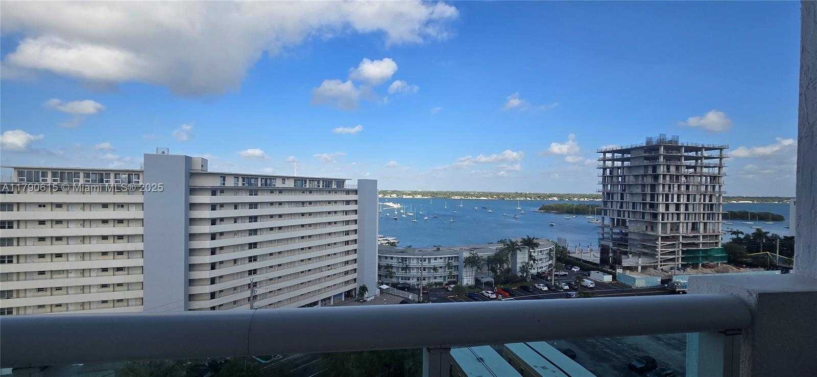 Small Image of 7900 HARBOR ISLAND DR #1024, North Bay Village Number 4