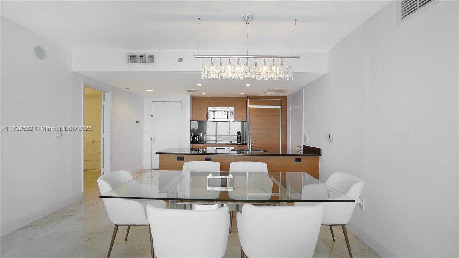 Small Image of 50 BISCAYNE BLVD #3208, Miami Number 14