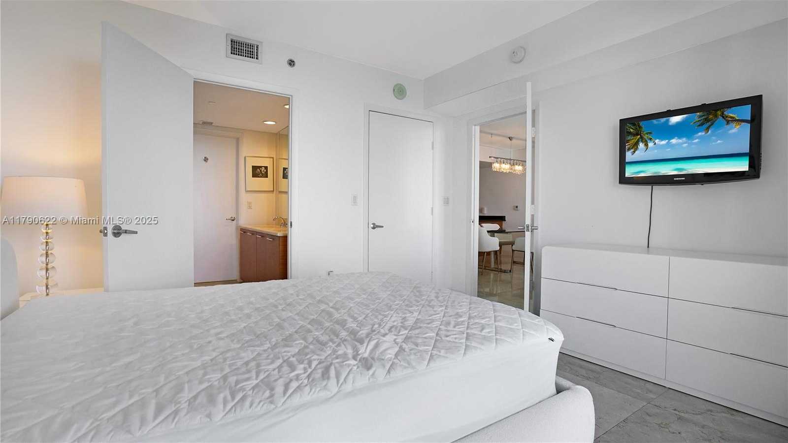 Small Image of 50 BISCAYNE BLVD #3208, Miami Number 23