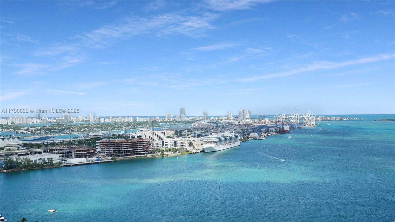 Small Image of 50 BISCAYNE BLVD #3208, Miami Number 45