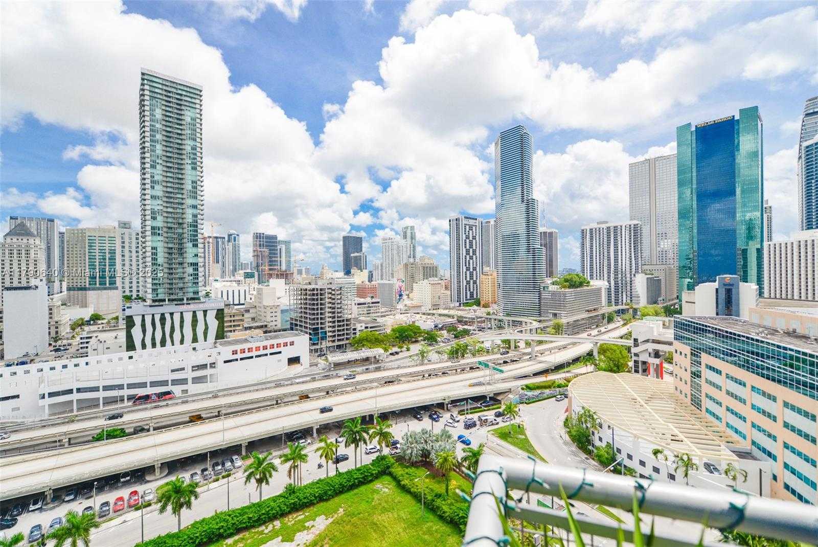 Small Image of 350 SOUTH MIAMI AVE #1911, Miami Number 16