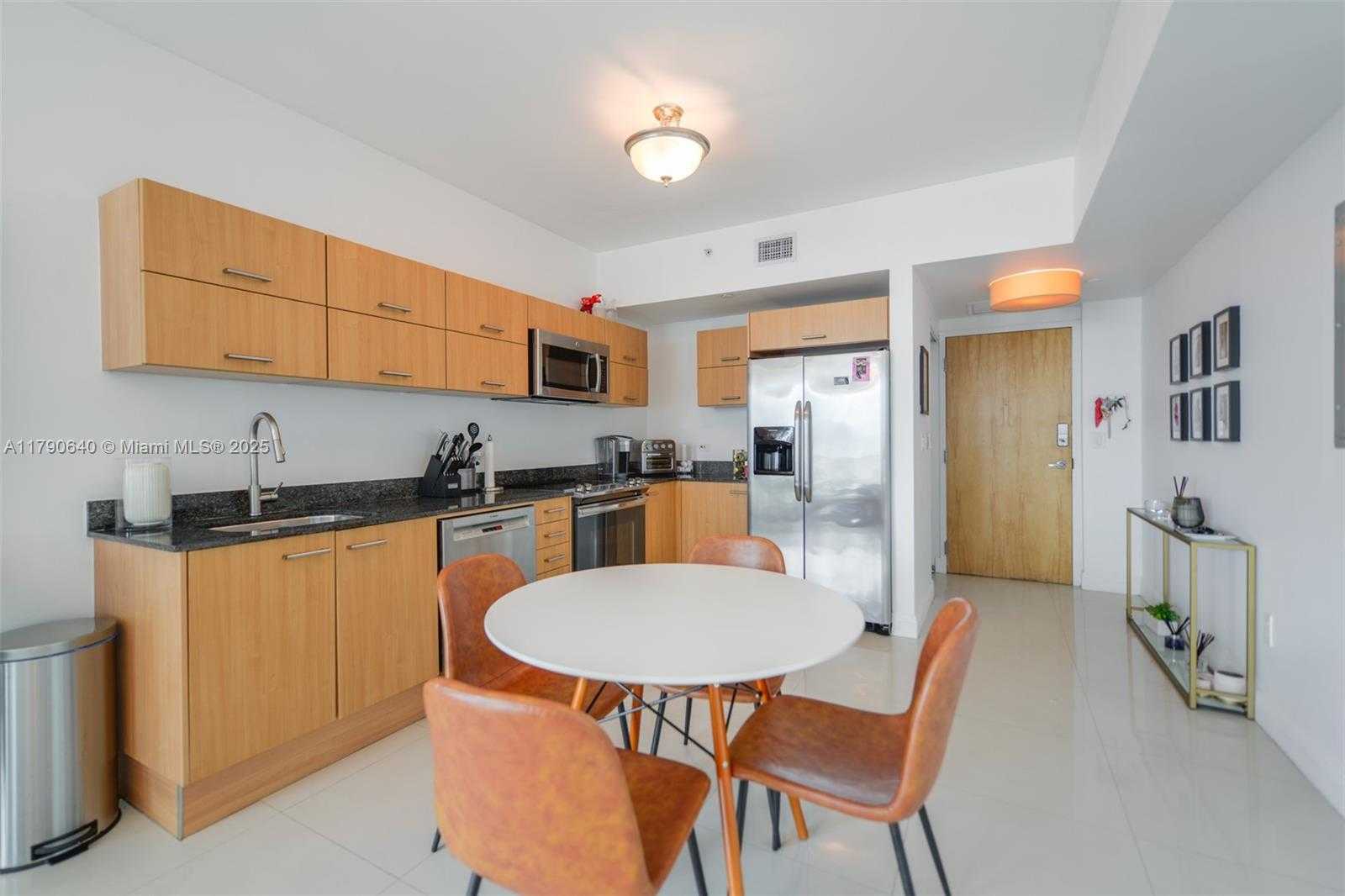 Small Image of 350 SOUTH MIAMI AVE #1911, Miami Number 8