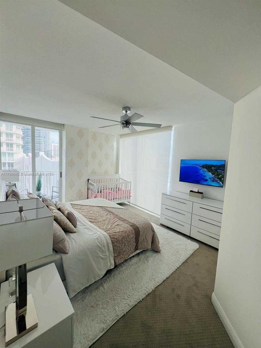 Small Image of 1745 EAST HALLANDALE BEACH BLVD #706W, Hallandale Beach Number 7