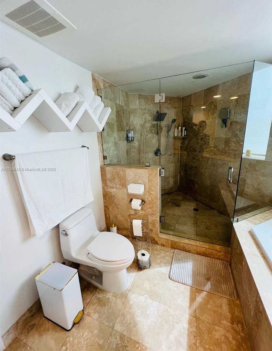 Small Image of 1745 EAST HALLANDALE BEACH BLVD #706W, Hallandale Beach Number 9