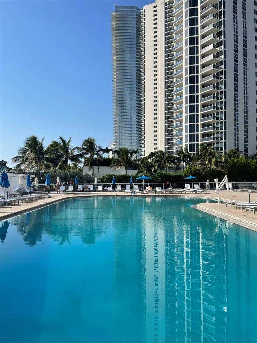 Small Image of 19201 COLLINS AVE #622, Sunny Isles Beach Number 11