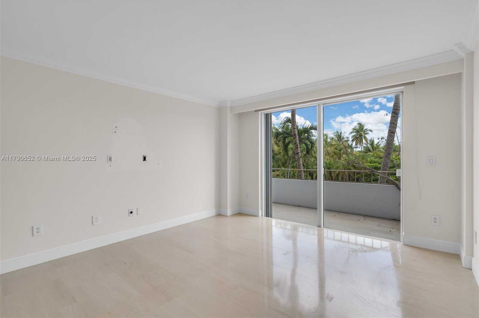 Small Image of 155 OCEAN LANE DR #300, Key Biscayne Number 23