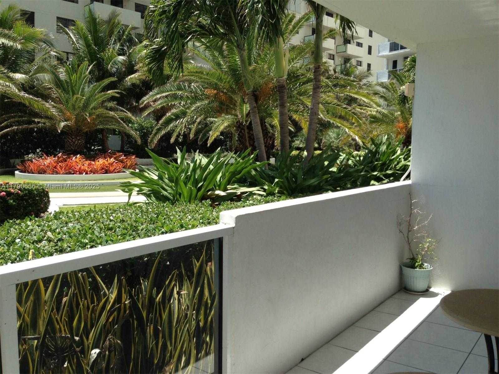 Small Image of 100 LINCOLN RD #336, Miami Beach Number 12
