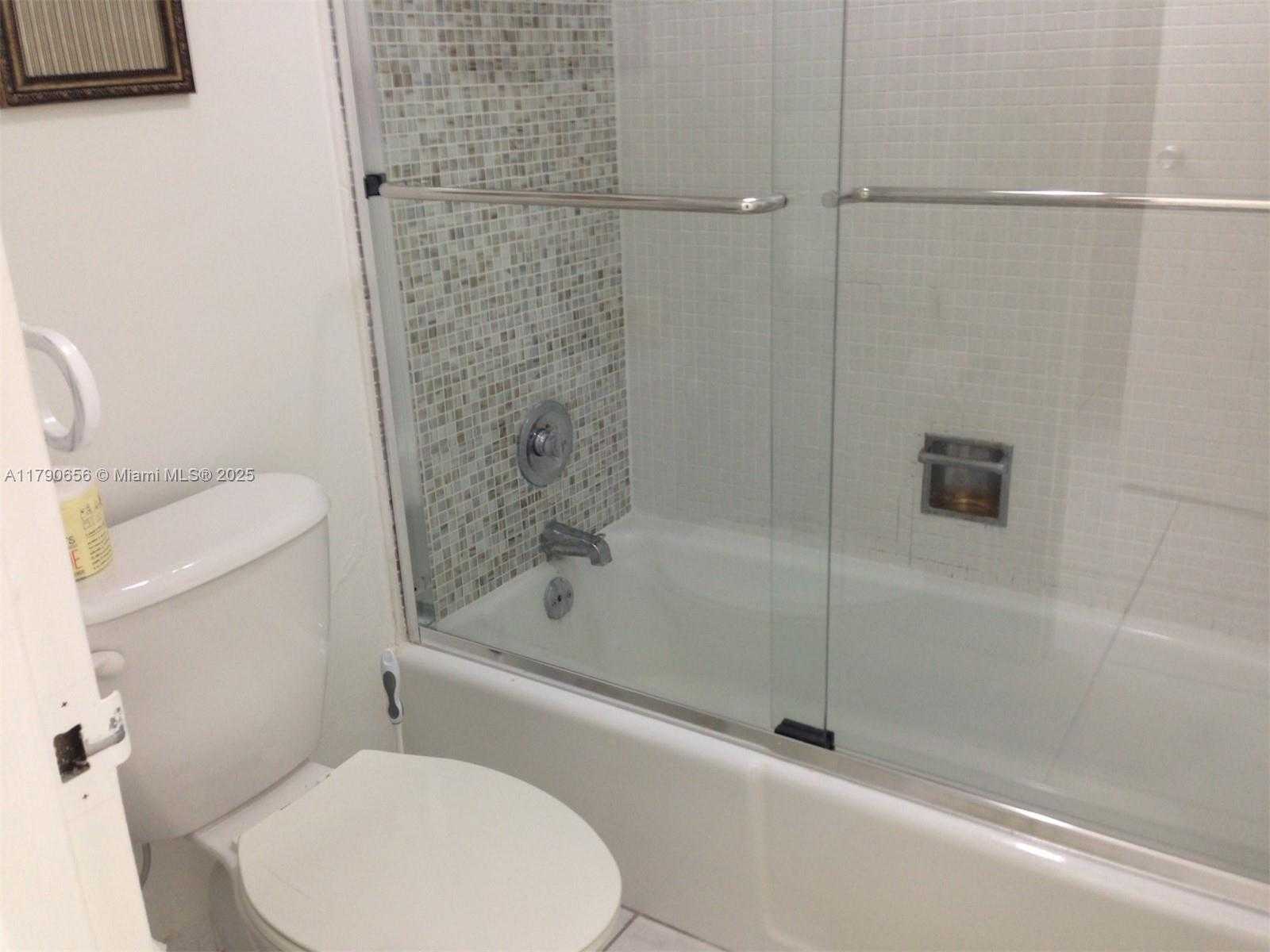 Small Image of 100 LINCOLN RD #336, Miami Beach Number 9