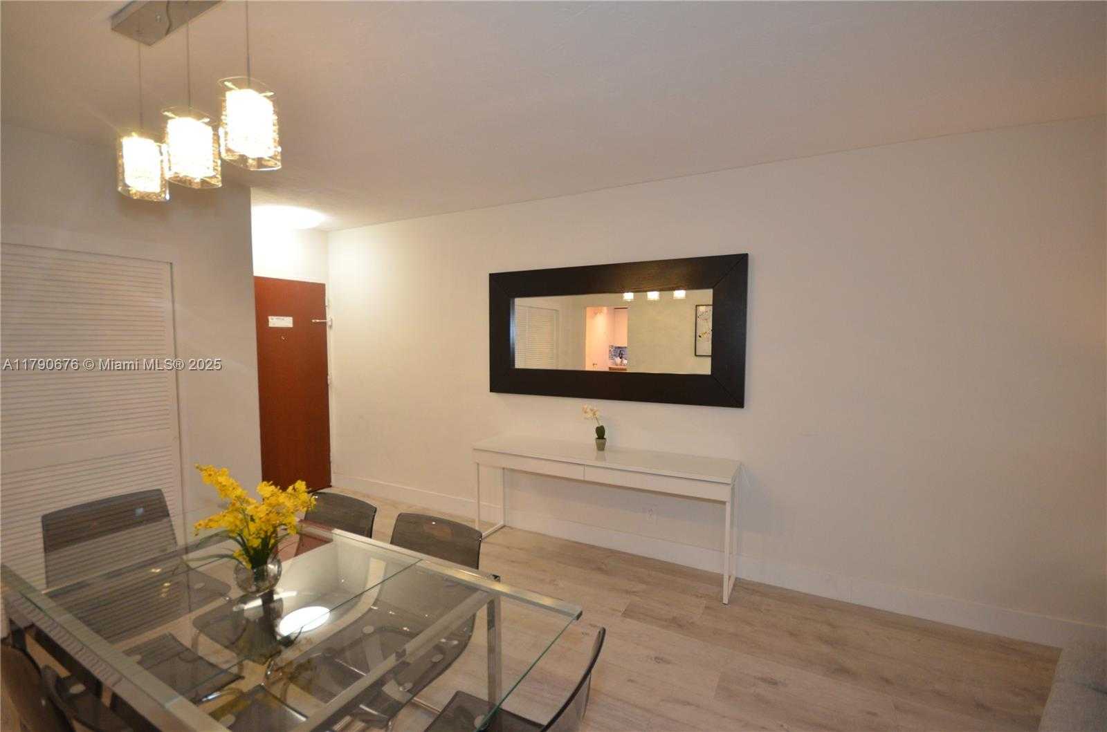 Small Image of 3801 SOUTH OCEAN DR #1D, Hollywood Number 8