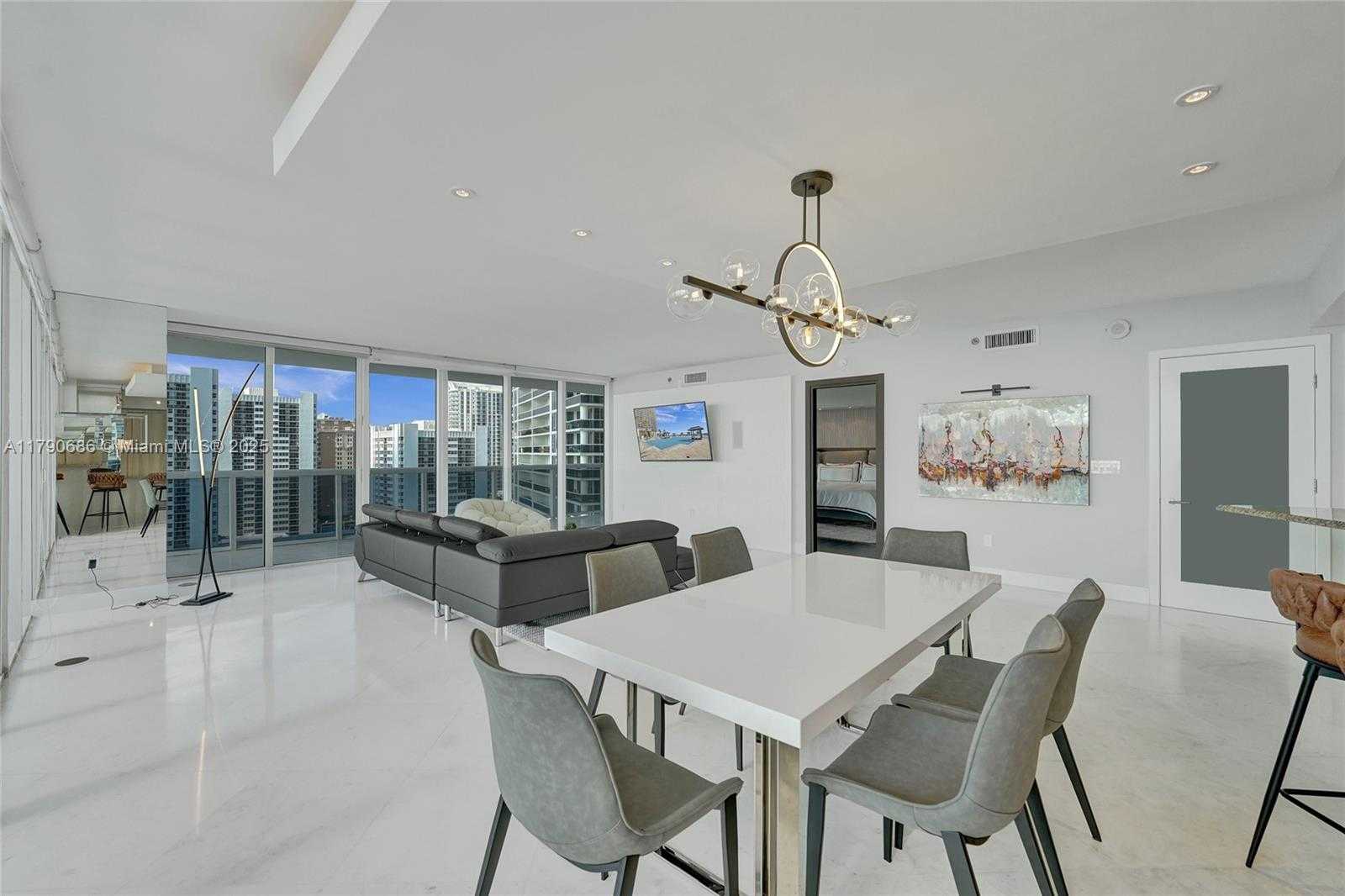 Small Image of 1830 SOUTH OCEAN DR #1502, Hallandale Beach Number 10