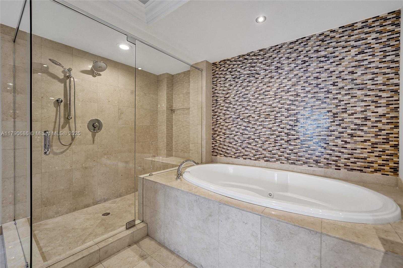 Small Image of 1830 SOUTH OCEAN DR #1502, Hallandale Beach Number 31