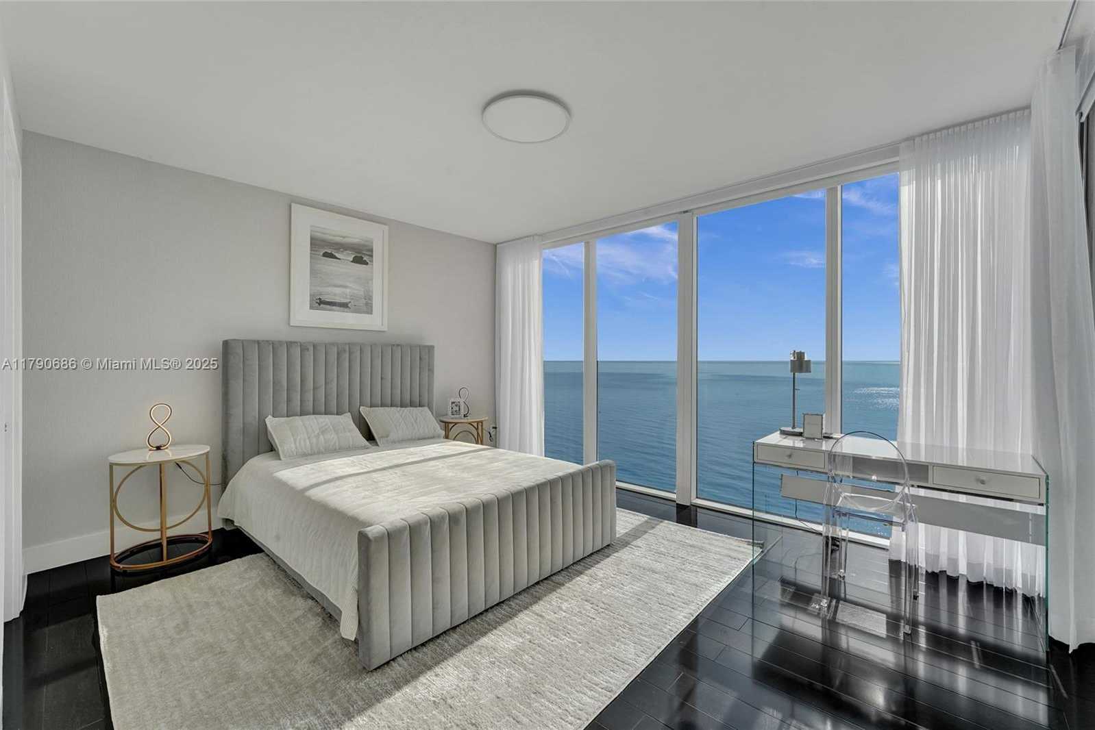 Small Image of 1830 SOUTH OCEAN DR #1502, Hallandale Beach Number 37