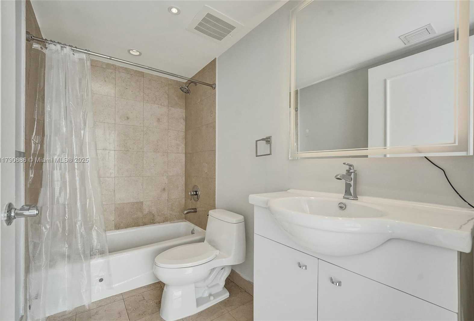 Small Image of 1830 SOUTH OCEAN DR #1502, Hallandale Beach Number 44