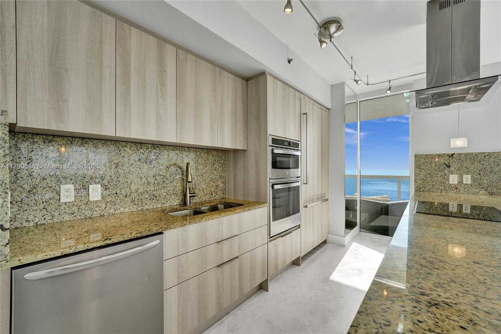 Small Image of 1830 SOUTH OCEAN DR #1502, Hallandale Beach Number 7