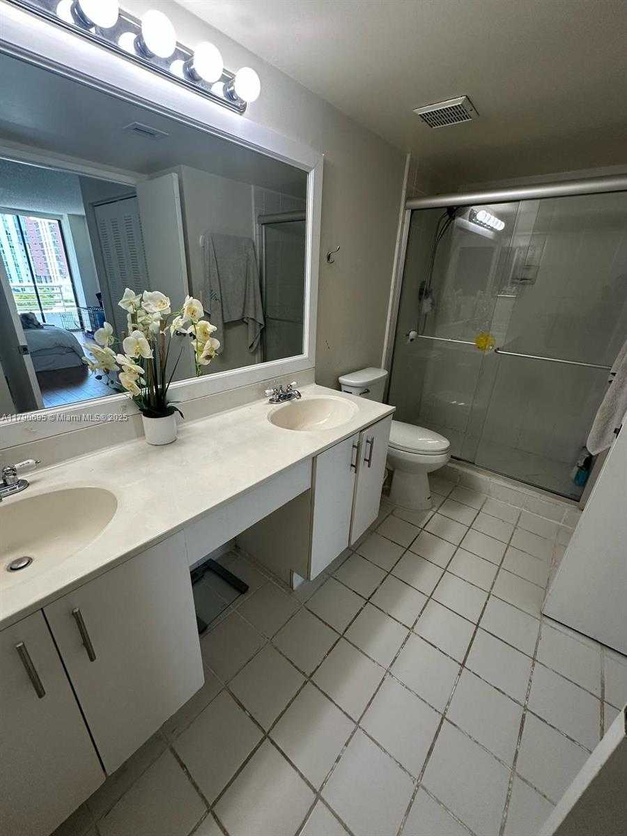 Small Image of 3300 NORTH EAST 192ND ST #913, Aventura Number 6