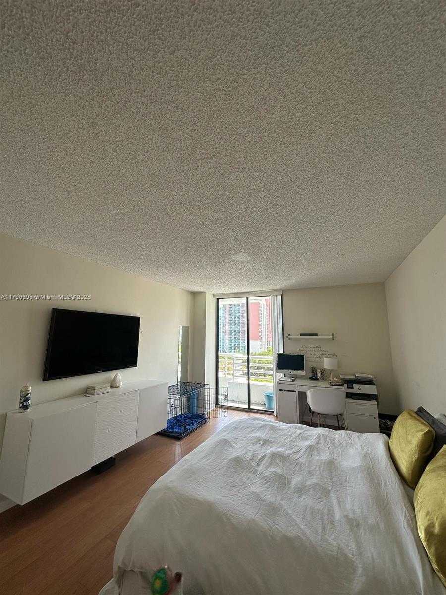 Small Image of 3300 NORTH EAST 192ND ST #913, Aventura Number 9