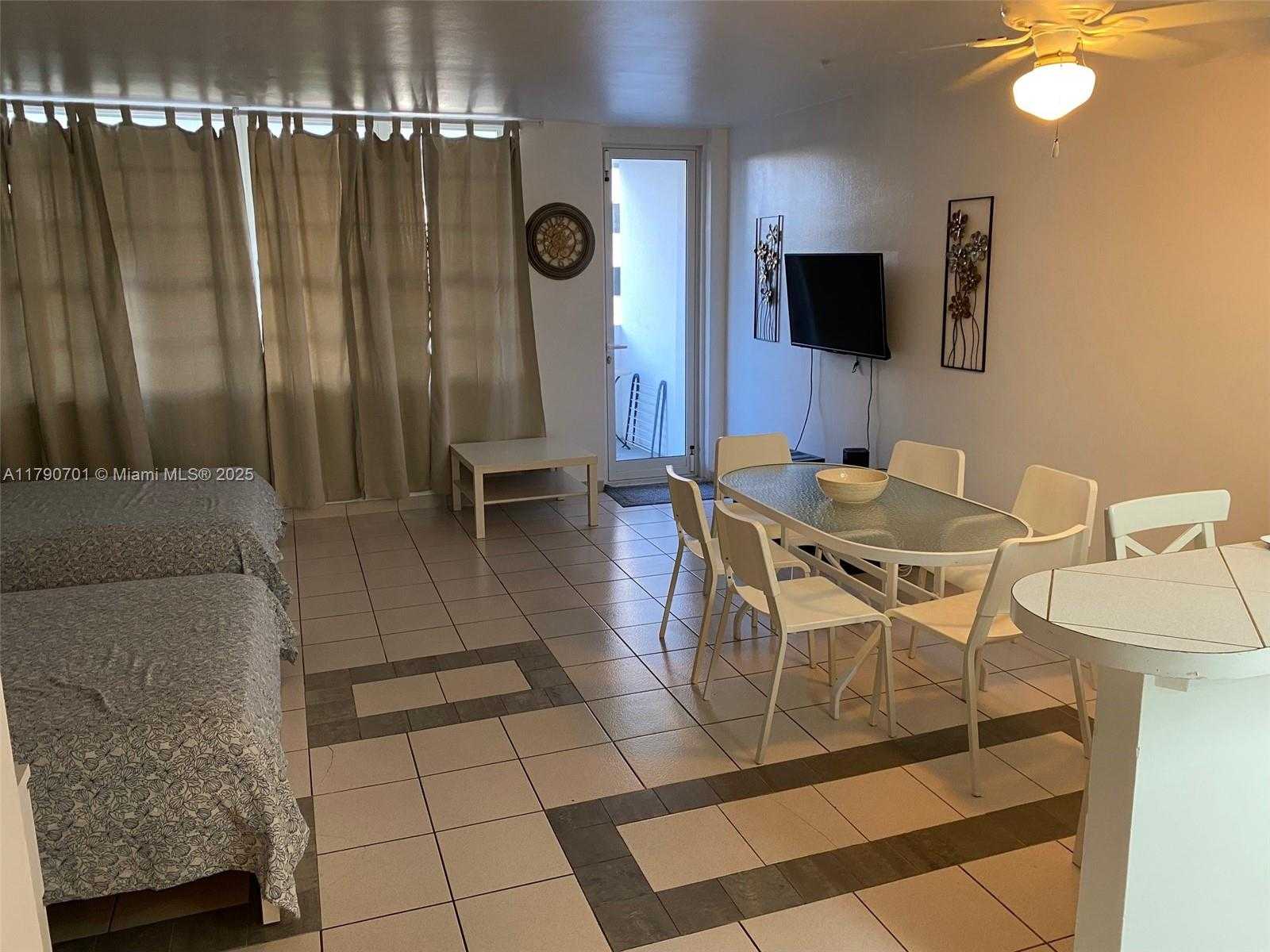 Small Image of 100 LINCOLN RD #304, Miami Beach Number 13