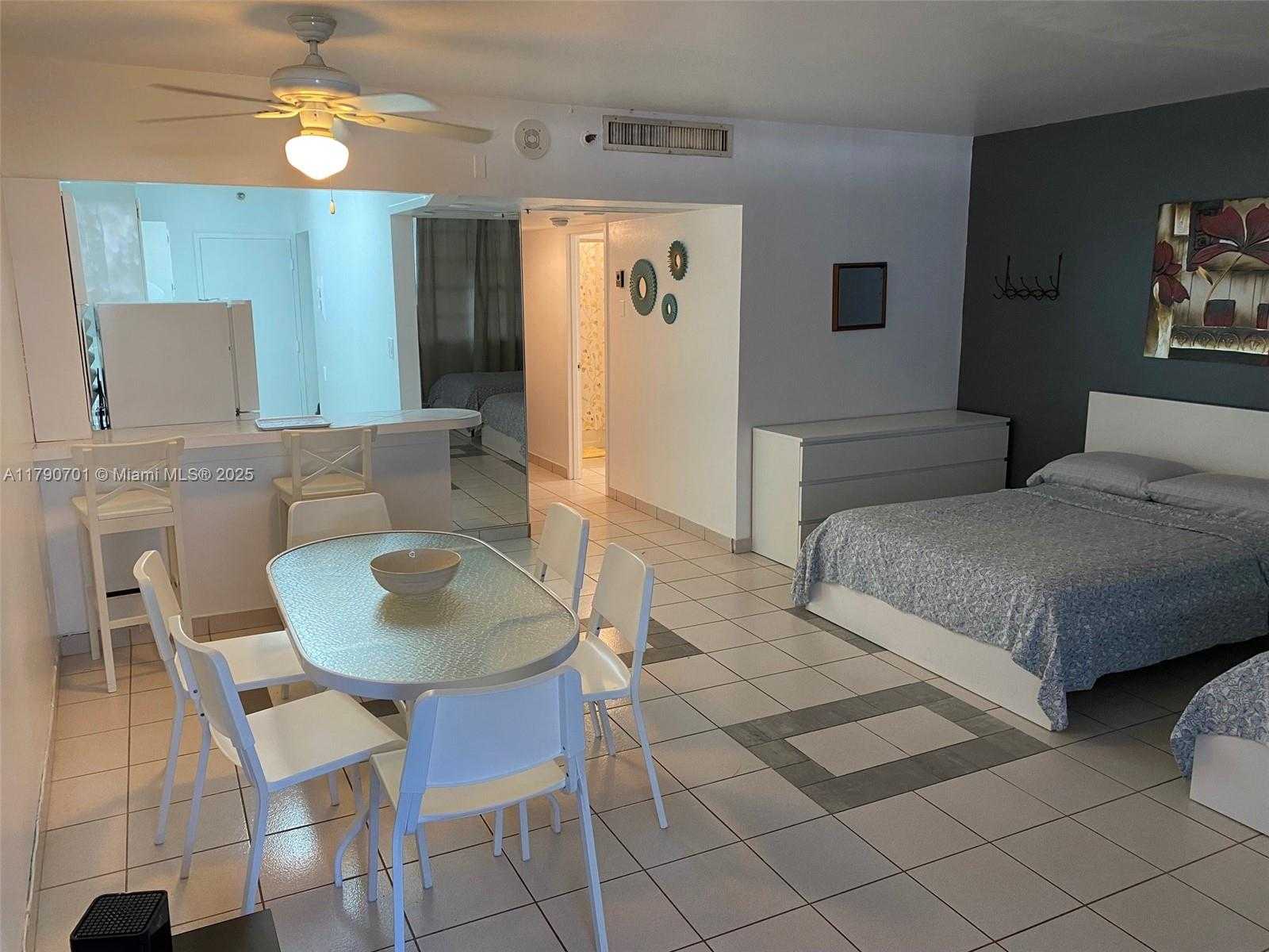 Small Image of 100 LINCOLN RD #304, Miami Beach Number 16