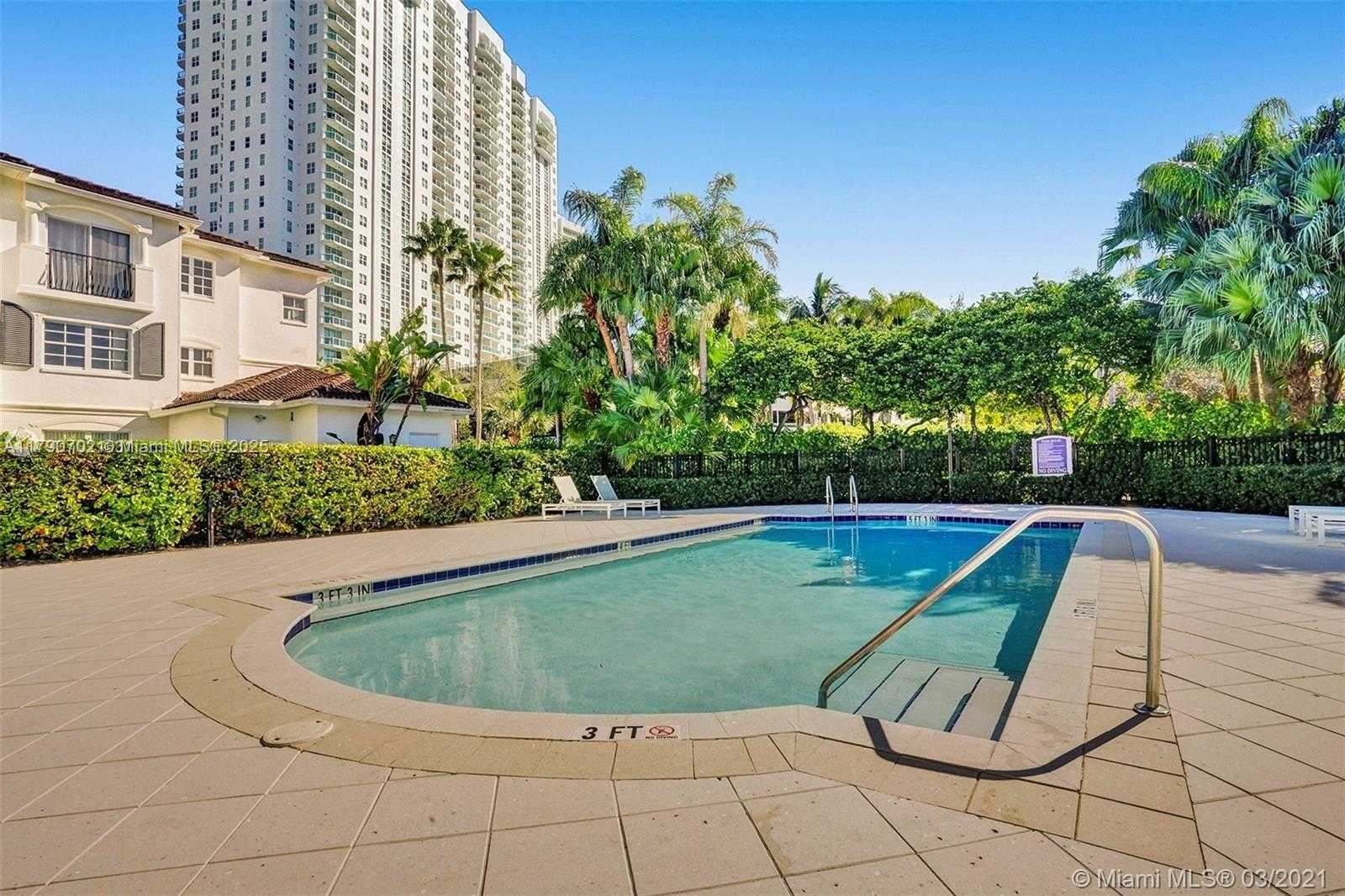 Small Image of 3235 #11101, Aventura Number 29